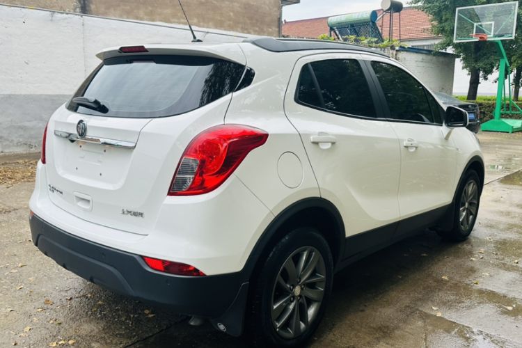 Used Buick Encore 2016 18T Automatic Two-Wheel Drive Urban Fashion Model
