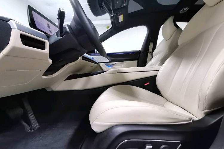 Used XPeng P7 2020 670E
