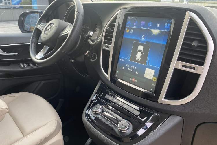 Used Mercedes-Benz Vito 2020 2.0T Business Version 7 Seats