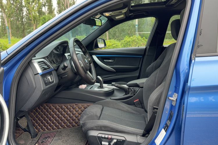 Used BMW 3 Series 2018 320i M Sport Package
