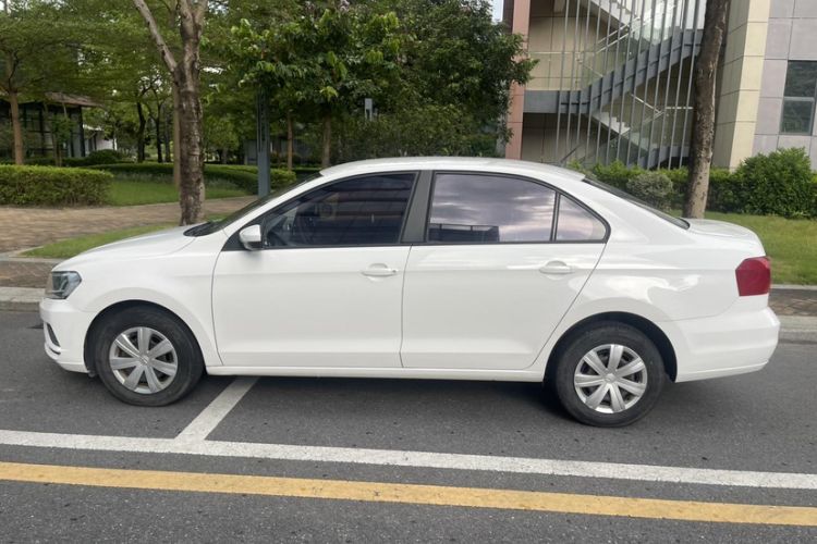 Used Volkswagen Jetta 2017 1.5L Automatic Fashion Model
