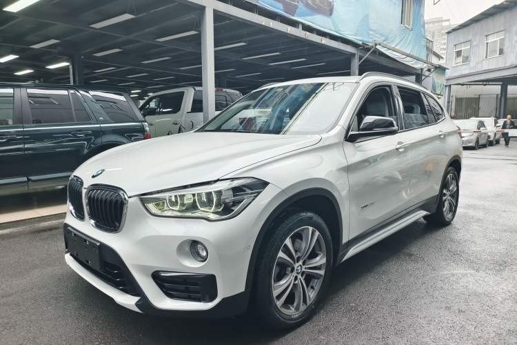 Used BMW X1 2016 xDrive20Li Luxury Model
