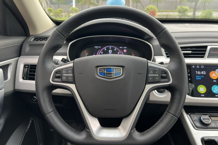 Used Geely Auto Emgrand X7 Sport 2018 1.8TD Automatic Two-Wheel Drive Smart Connect 4G Internet Edition
