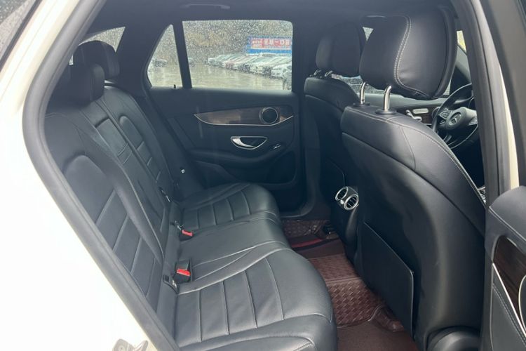 Used Mercedes-Benz GLC 2017 GLC 260 4MATIC Dynamic Edition
