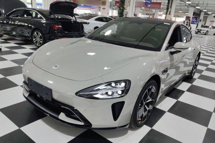 Used Xiaomi Auto SU7 2024 Rear-Drive Long-Range Intelligent Driving Version