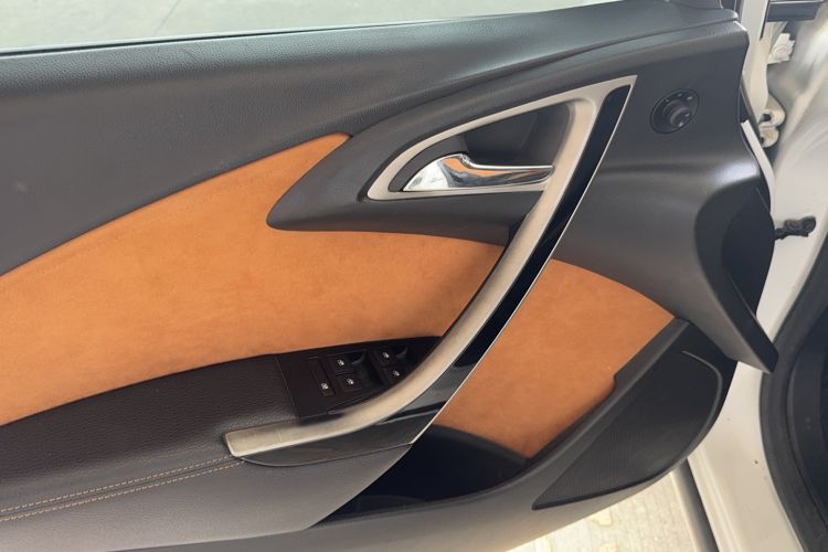 Used Buick GT 2014 XT 1.6L Automatic Fashion Edition
