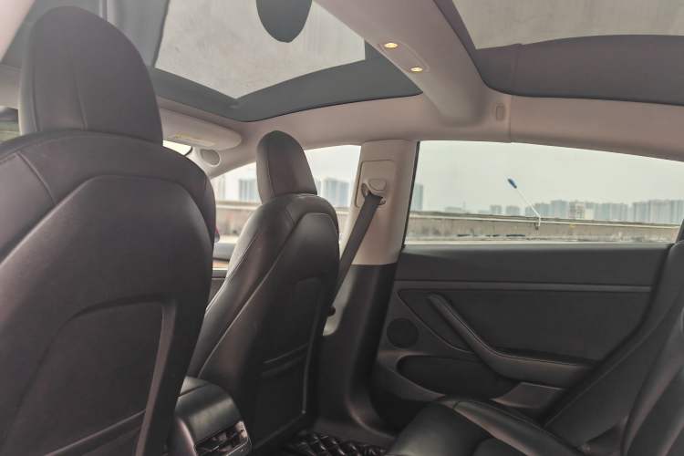 Used Tesla Model 3 2021 Standard Range Rear-Drive Upgraded Version
