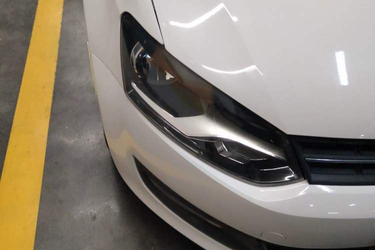 Used Volkswagen Polo 2013 1.6L Automatic Luxury Edition
