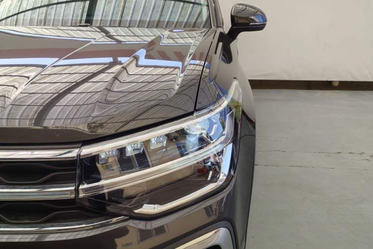 Used Volkswagen Tharu 2024 300TSI Two-Wheel-Drive Full Moon Edition