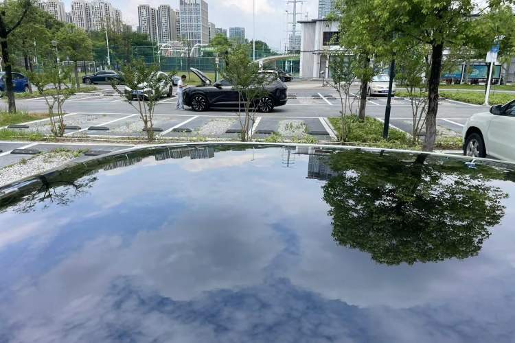 Used  07 2024 Pro+ All-Electric Version