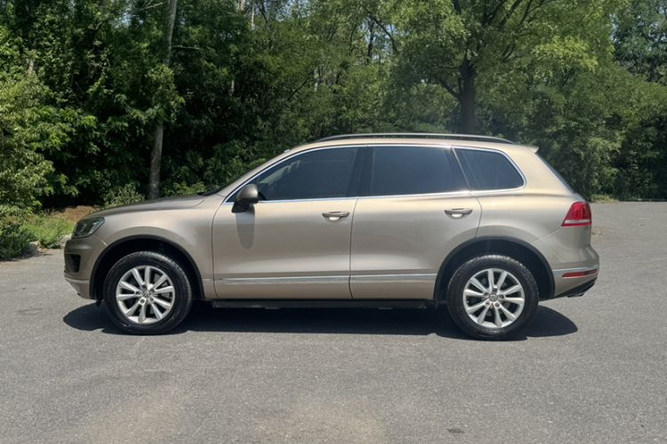Used Volkswagen Touareg 2017 3.0 TSI Touareg Model
