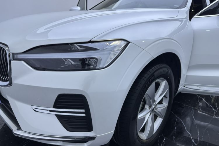 Used Volvo XC60 2022 B5 4x4 Zhiyi Luxury Edition
