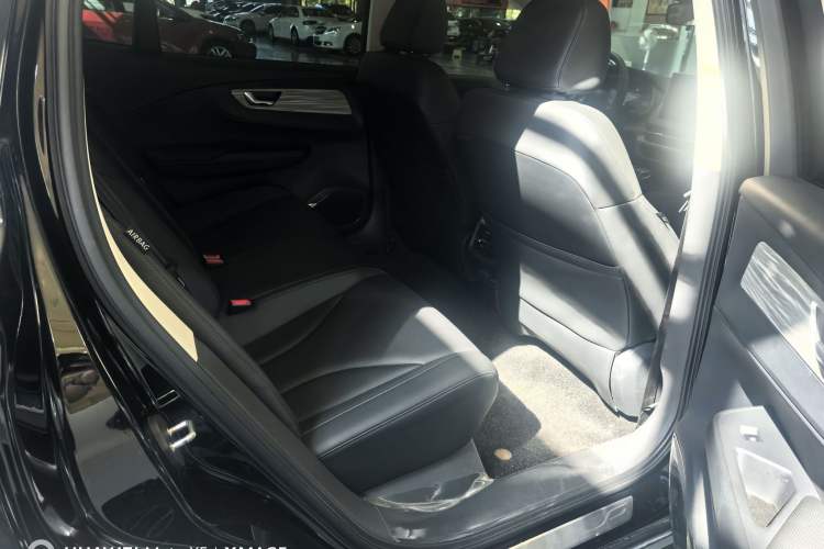 Used Hongqi E-QM5 2024 610 km PLUS
