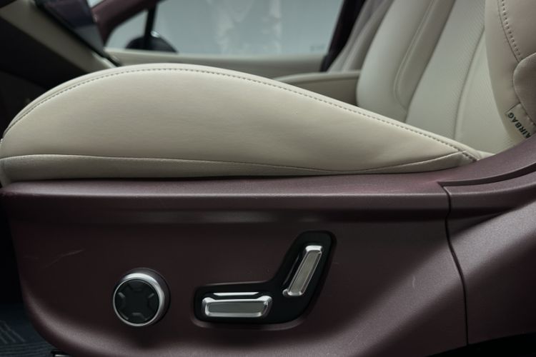 Used Zeekr X 2023 Four-Wheel-Drive YOU Edition 5 Seats
