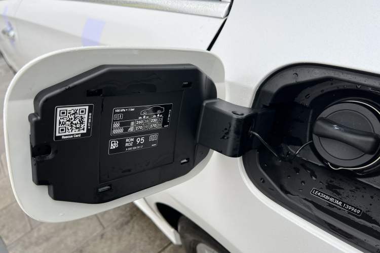 Used Mercedes-Benz A-Class 2020 Restyled A 200 L Sport Sedan Fashion Version
