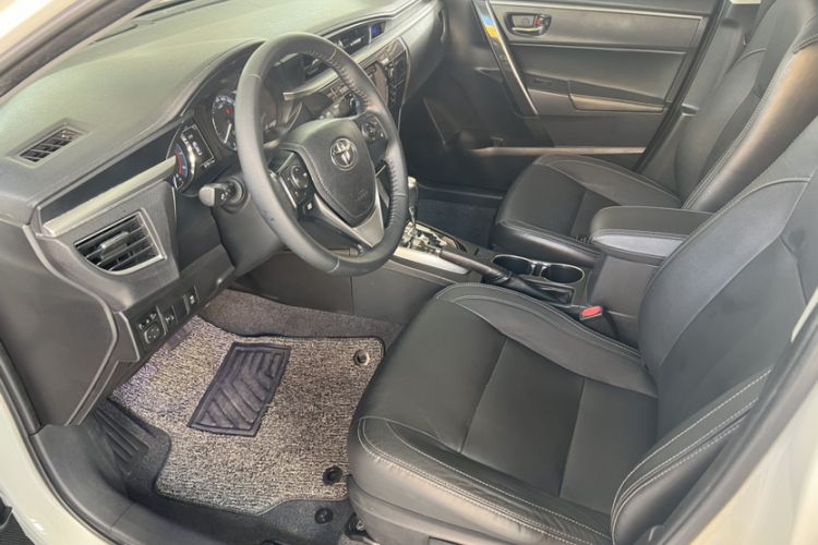 Used Toyota Corolla 2014 1.8L CVT GLX-i
