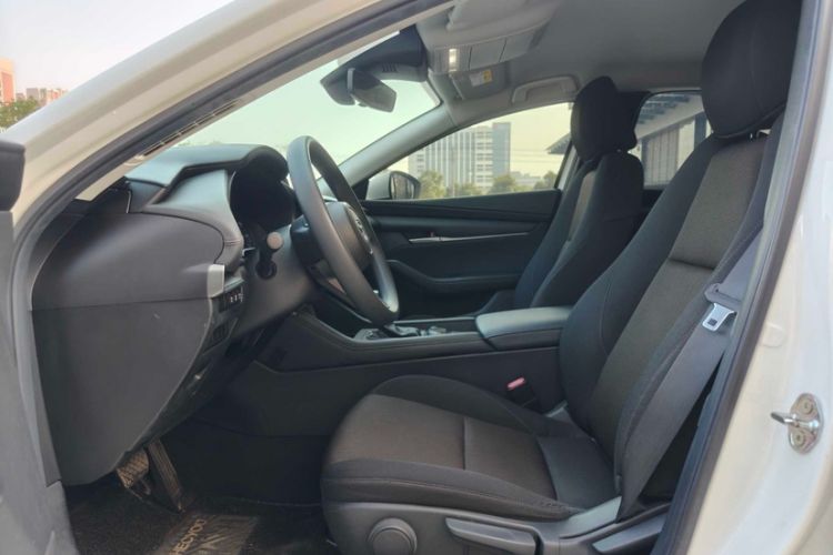 Used Mazda Mazda 3 Axela 2021 2.0L Automatic Zhiqing Edition
