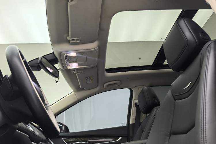 Used Cadillac XT5 2016 28T Four-Wheel Drive Luxury Model