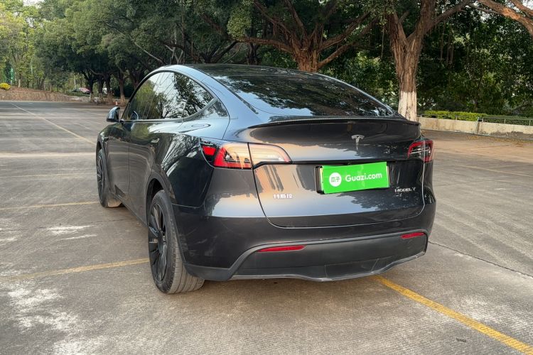 Used Tesla Model Y 2024 Long-Range All-Wheel-Drive Version
