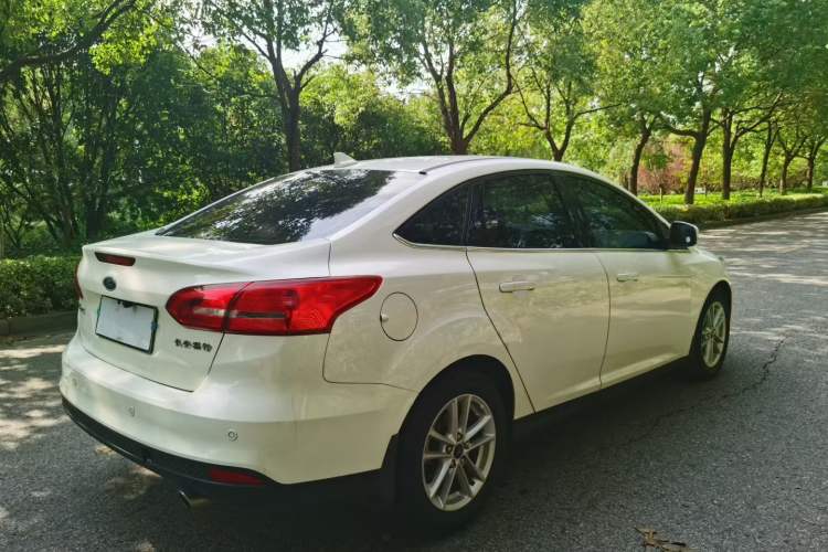 Used Ford Focus 2017 Sedan EcoBoost 180 Automatic Elite Model
