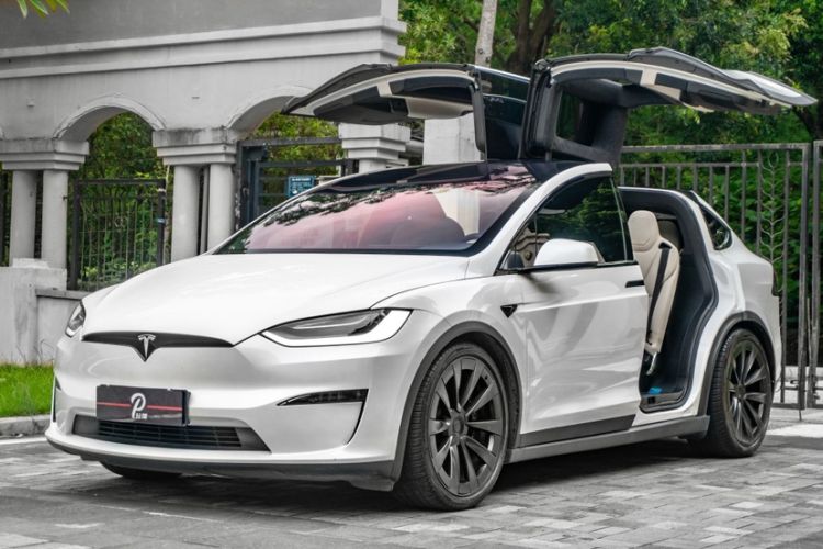 Used Tesla Model X 2023 Dual-Motor All-Wheel-Drive Version