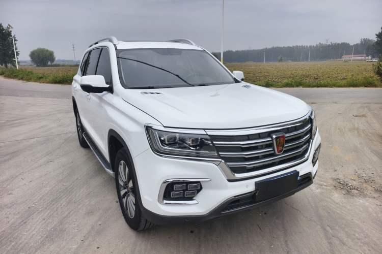 Used Roewe RX8 2019 30T Smart Connectivity Two-Wheel Drive Supreme Flagship Edition
