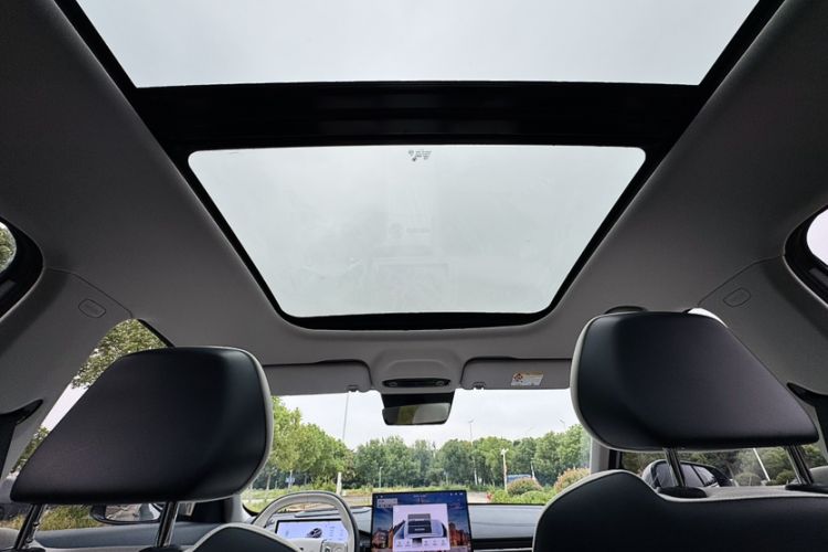 Used  E5 2024 530km Starship Edition
