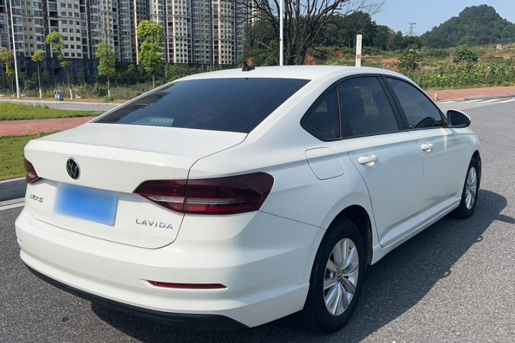 Used Volkswagen Lavida 2022 1.5L Automatic Fashion Edition
