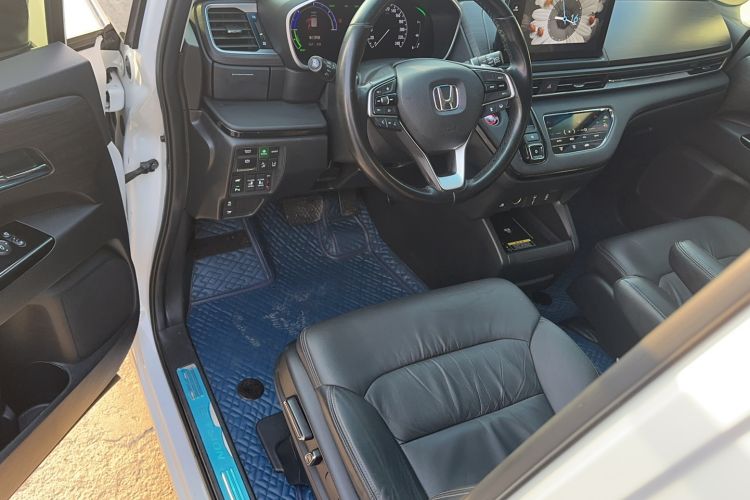 Used Honda Elysion 2022 2.0L eHEV Luxury Edition
