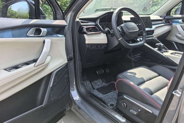 Used Lynk & Co 06 2020 1.5T YAO Halo
