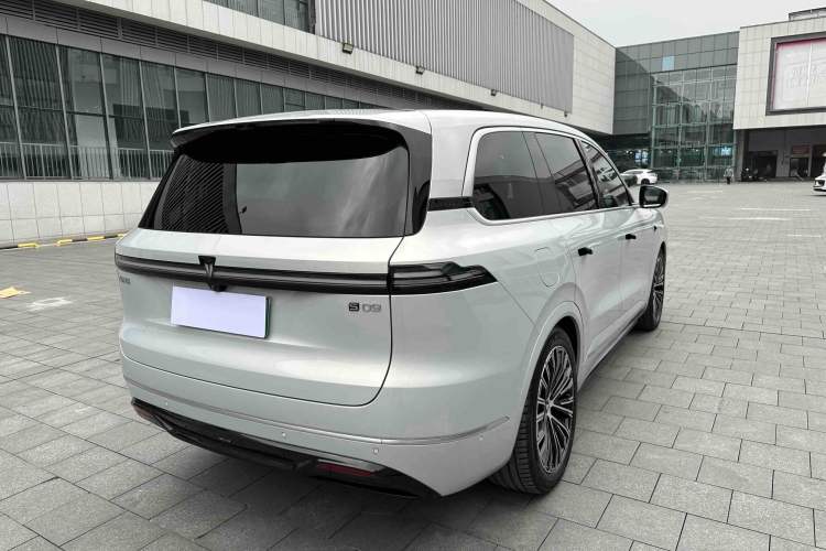 Used Deepal S09 2025 Four-Wheel Drive Ultra+ Custom Edition
