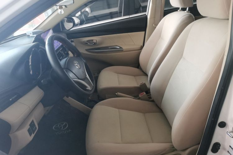 Used Toyota YARiS L 2015 1.5E Automatic Charm Edition