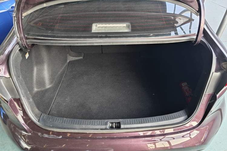 Used Toyota Levin 2019 Dual-Engine 1.8H E-CVT Sport Edition China VI Standard
