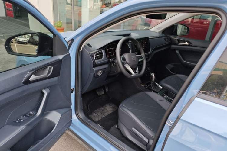 Used Volkswagen Tharu 2025 NewRui 300TSI Prestige Edition
