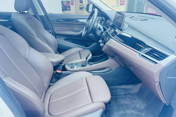 Used BMW X1 2021 sDrive25Li Leading Model
