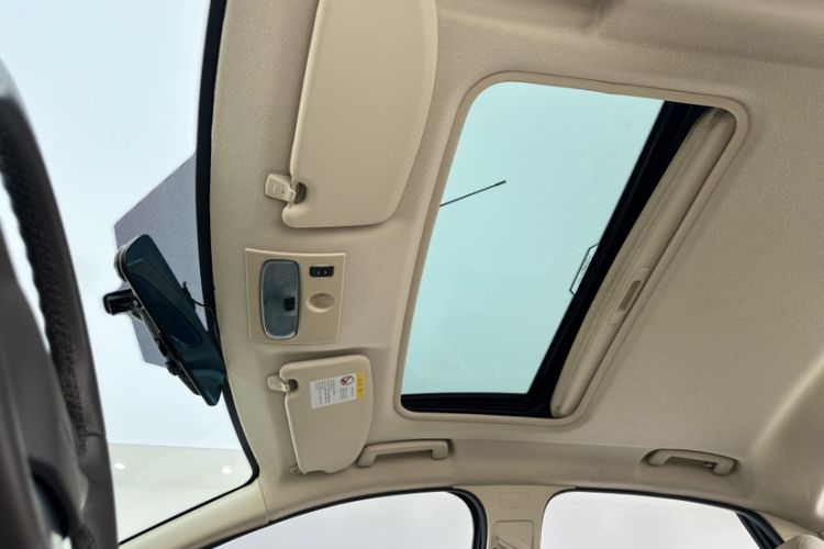 Used Ford Focus 2013 Sedan Classic 1.8L Automatic Fashion Edition