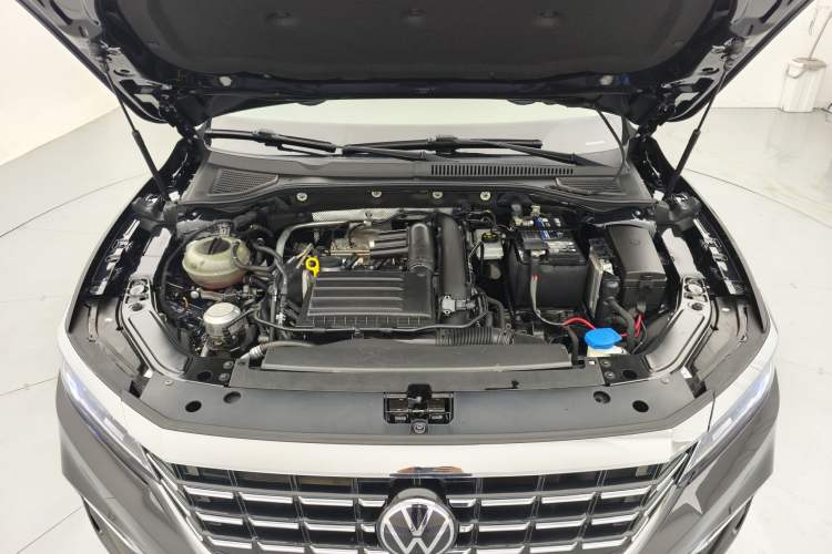 Used Volkswagen Passat 2019 280TSI Business Edition China VI