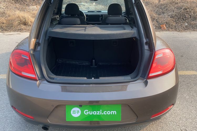 Used Volkswagen Beetle 2015 180TSI model
