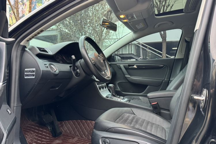 Used Volkswagen Magotan 2015 Facelift 1.8TSI Luxury Model
