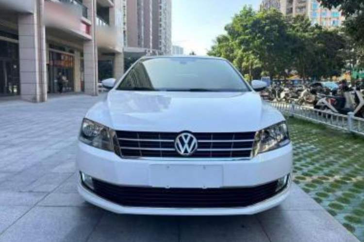 Used Volkswagen Gran Lavida 2013 1.6L Automatic Luxury Model
