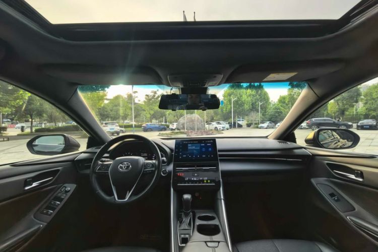 Used Toyota Avalon 2022 2.0L Luxury Edition
