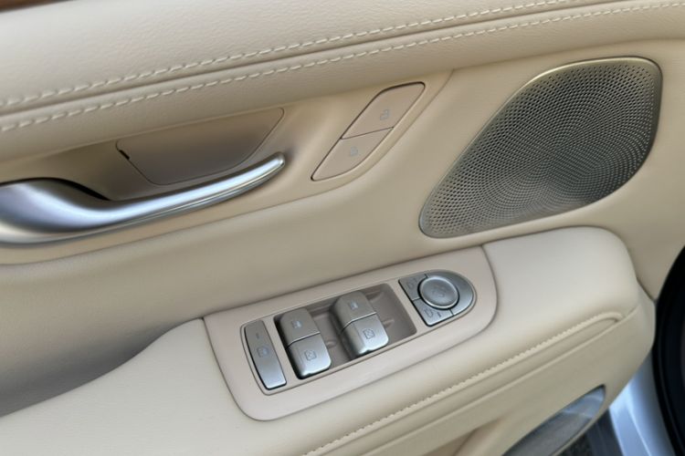 Used Hima AITO M7 2024 1.5T Rear-Drive Plus Version 5 Seats
