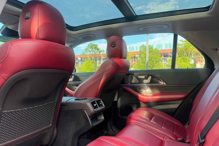 Used Mercedes-Benz GLE 2022 GLE 350 4MATIC Stylish Model
