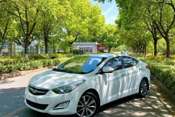 Used Hyundai Elantra 2015 1.6L Automatic Leading Model