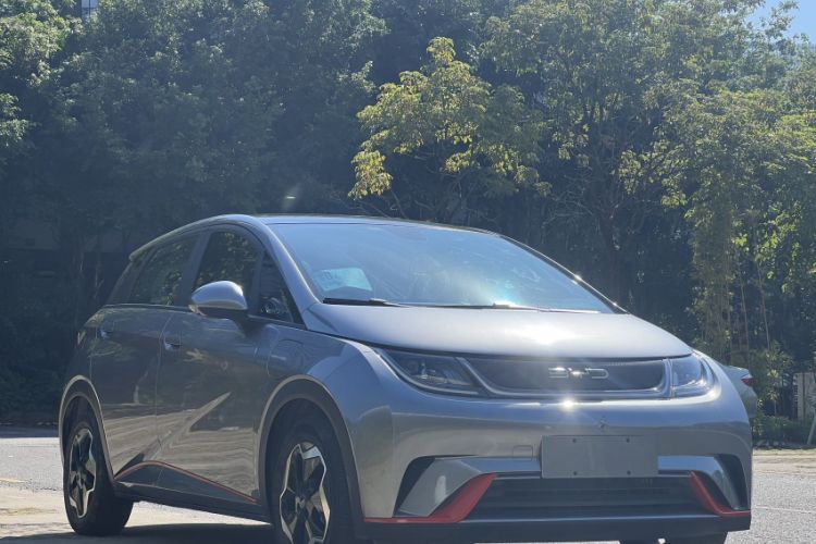 Used BYD Dolphin 2021 405 km Fashion Edition
