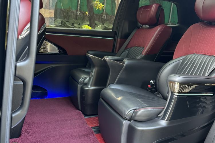 Used GAC Trumpchi M8 2023 Zongshi Series Dual-Motor YuZun Edition