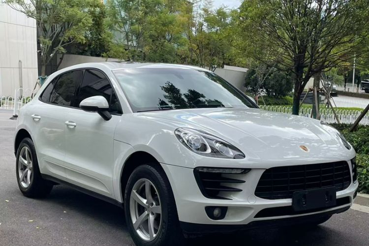 Used Porsche Macan 2016 Macan 2.0T
