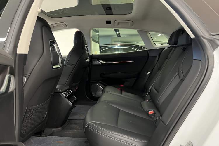 Used Zeekr 001 2022 Ultra-Long Range Single-Motor WE Version
