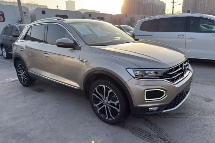 Used Volkswagen T-ROC 2019 280TSI DSG Two-Wheel Drive Comfort Version China VI Standard
