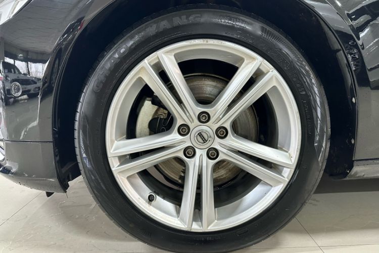 Used Volvo S90 2017 T4 Zhiyuan Edition
